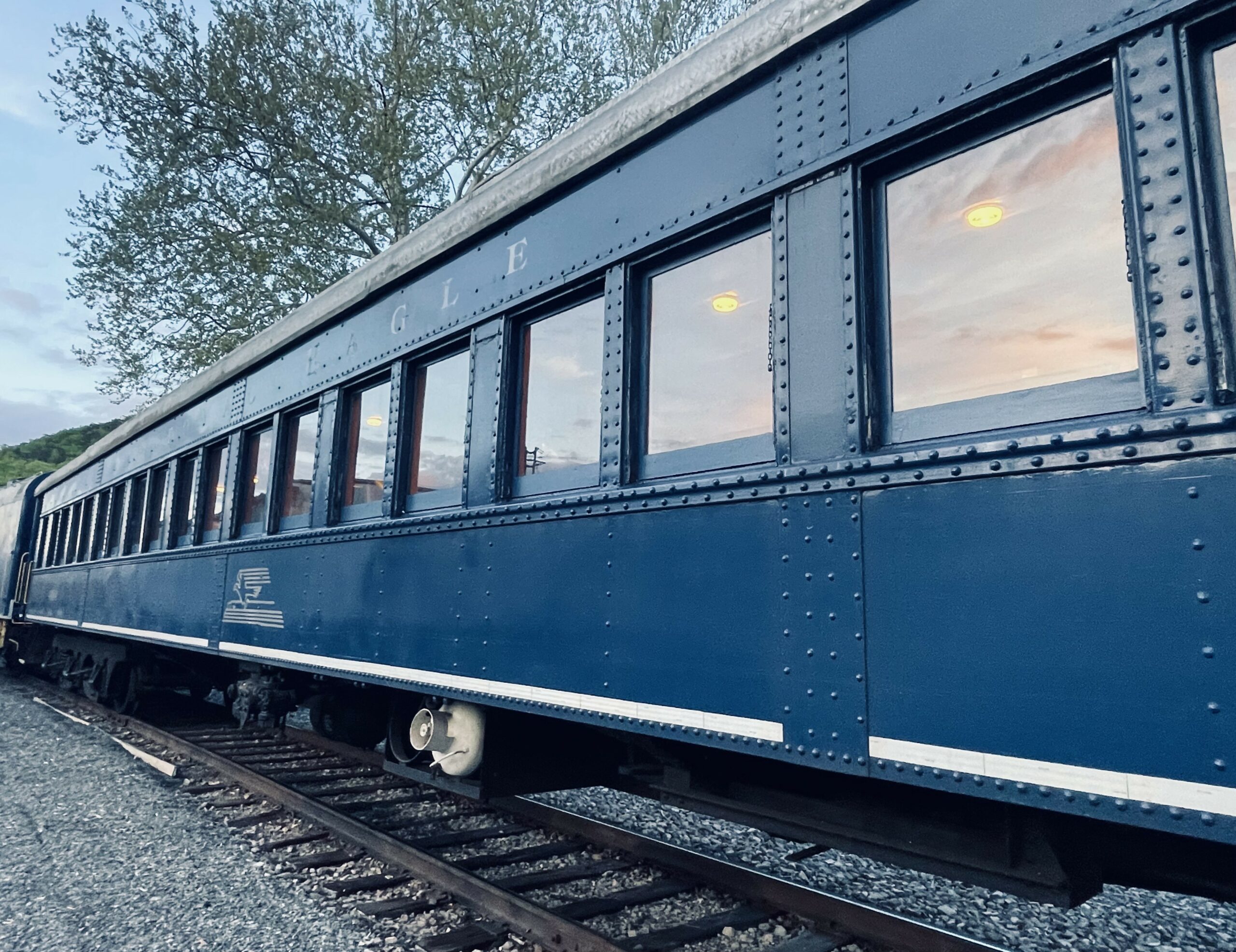 1920s Coach Car