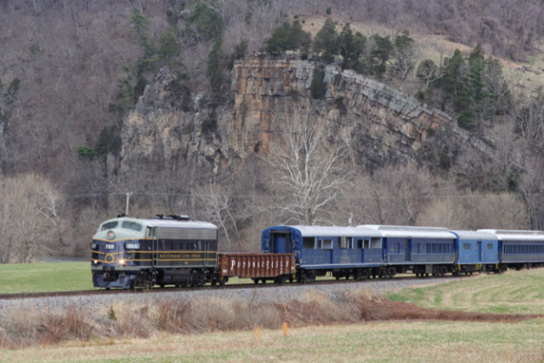 Baltimore & Ohio F7A Number 722 traveling back to the Wappocomo Station from Green Spring, WV