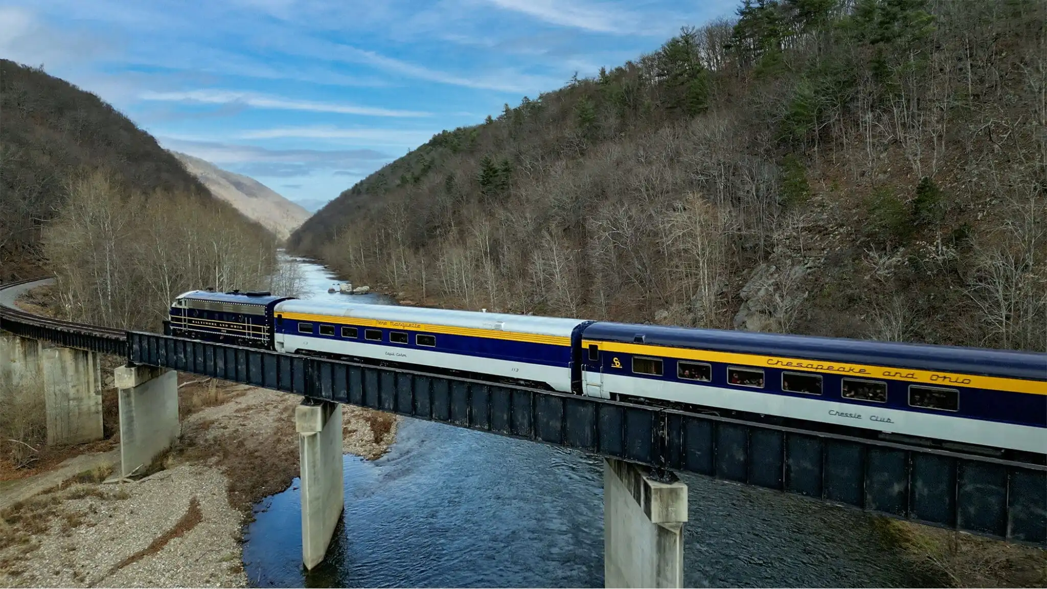 IMG_9634-2048×1153 Potomac Eagle train crossing the Sycamore Bridge in the winter